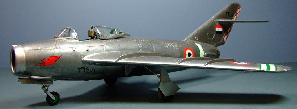 MiG-17, 1:32