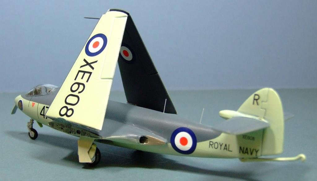 Hawker Sea Hawk FGA.6, 1:72