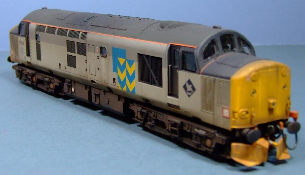 Class 37/5, 37514, Railfreight Metals Sector livery, 1:76