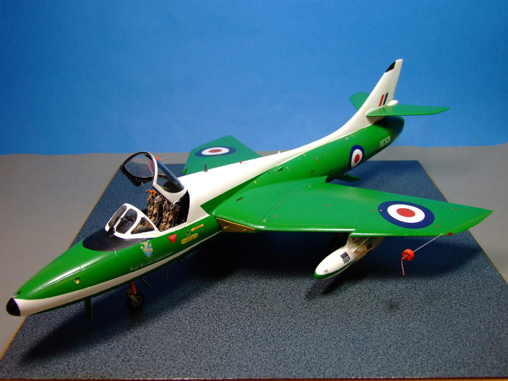 Hawker Hunter T.12