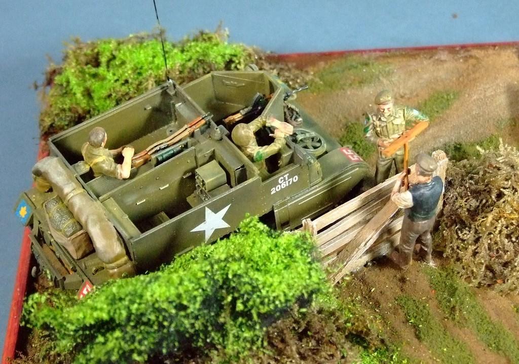 Universal Carrier, 3rd Canadian Division, Hampshire, May 1944, 1:35