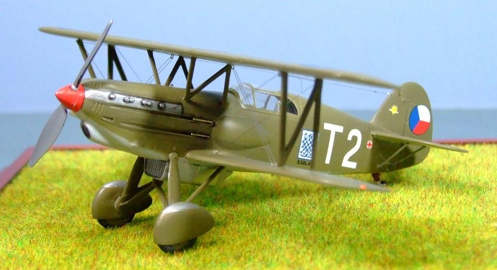Avia 354, Czechoslovakian Air Force, 1:72