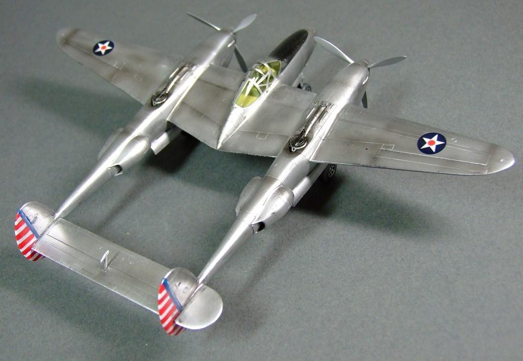 Lockheed XP-38 Lightning, 1:72