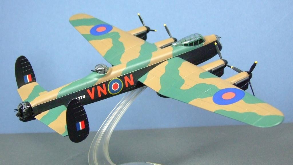Avro Lancaster, Frog, 1:96