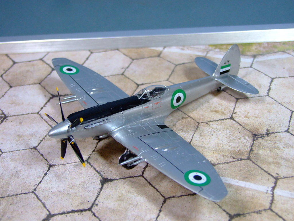 Spitfire F.22