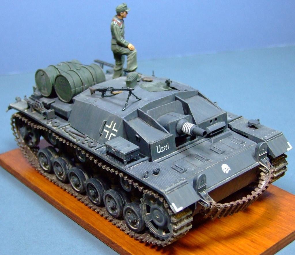 StuG III Ausf C/D, Totenkpof, 1:35
