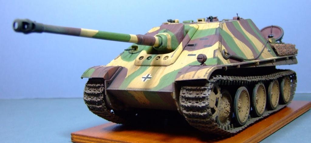Jagdpanther Late Version, Unknown Unit, 1945, 1:35