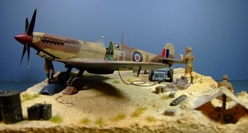 Spitfire IXc, 81 Sqn RAF, Tunisia 1943, 1:32