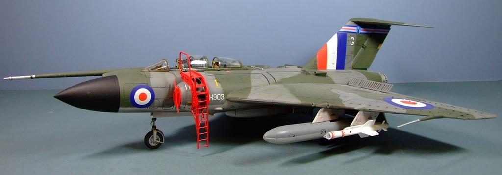 Gloster Javelin FAW9, 1:48
