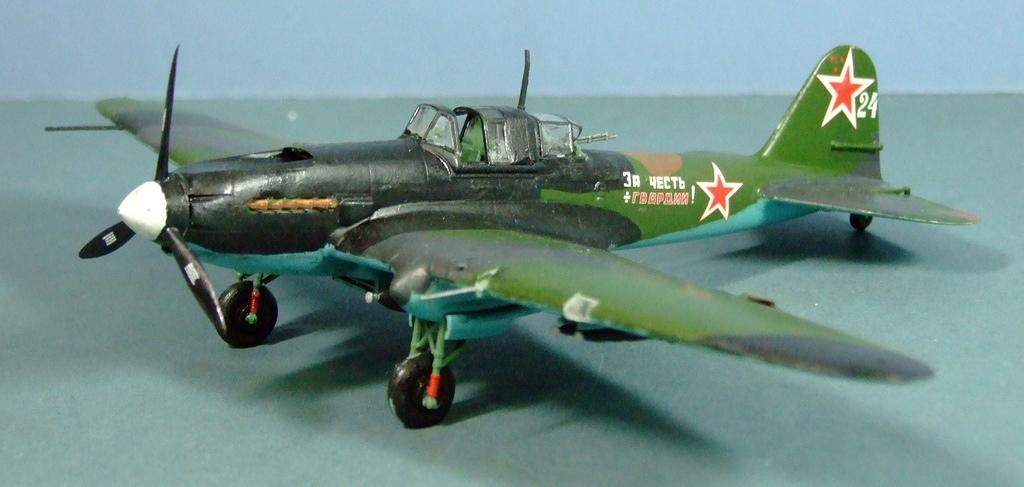 Ilyushin IL-2 Stormovik, Russian Air Force, 1:72