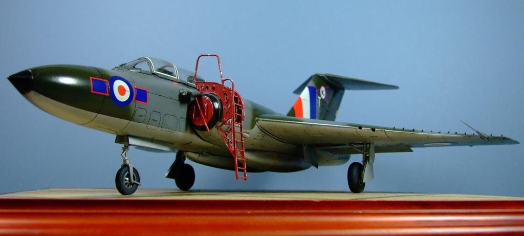 Gloster Javelin T.3, 1:48