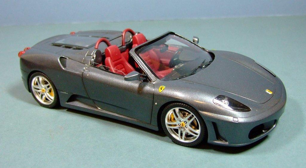 Ferrari F430, 1:24