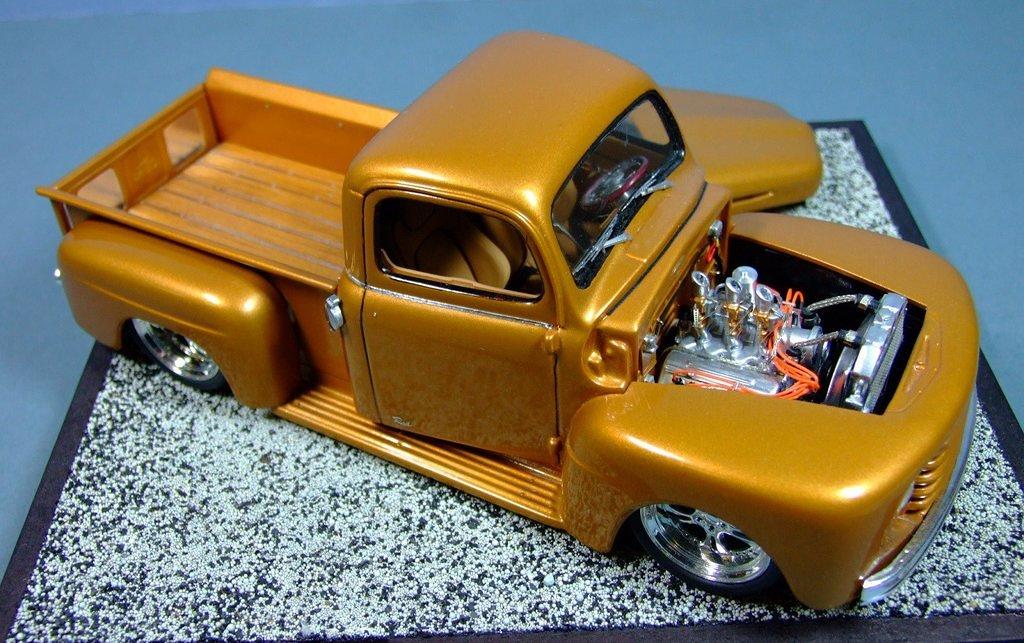 1950 Ford F1 Pick-up, 1:24