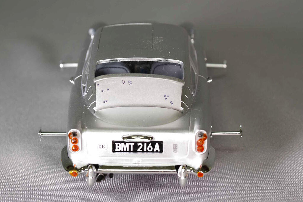 1:24 Aston Martin DB5 007