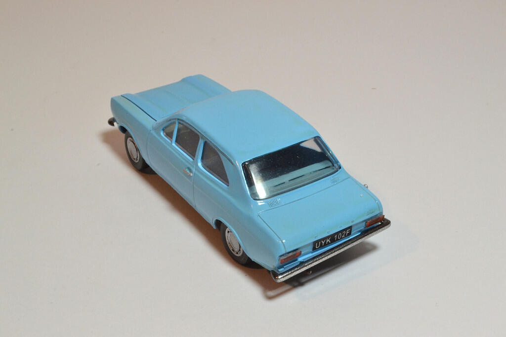 1:32 Ford Escort Mk 1, "Dad's Car"