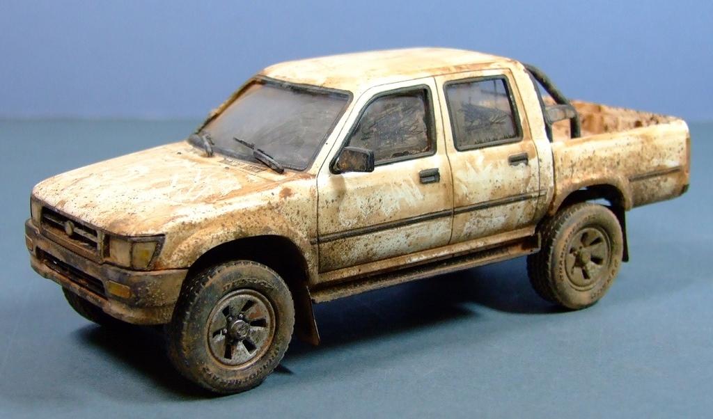 Toyota Hi-Lux, 1:35