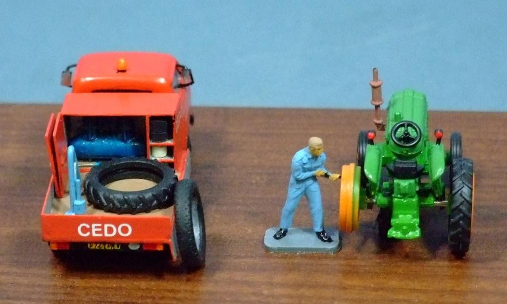 "The Tyre Fitter (40 years on)," 1:76